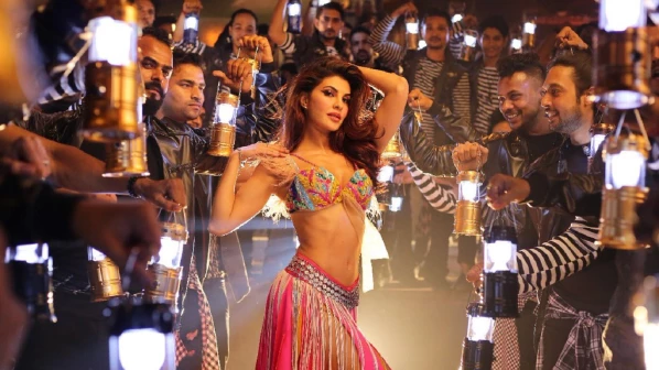 ‘एक दो तीन’ रीमेक विवाद पर सामने आए 'बागी 2' के डायरेक्टर अहमद खान