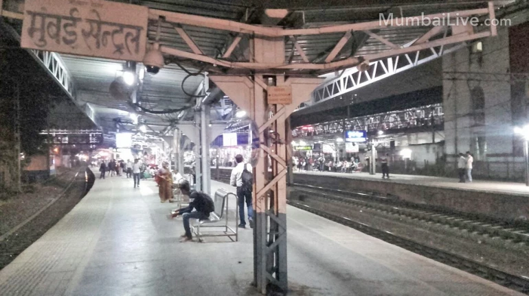 मुंबई सेंट्रल स्थानकात एलईडी, उर्जाबचतीचा नवा मार्ग