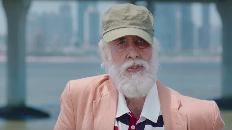 Amitabh Bachchan and Rishi Kapoor's '102 Not Out' trailer depicts a quirky story of father and son