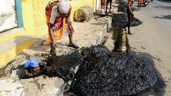 म्हणून महिला बचत गटांना नालेसफाईतून वगळलं