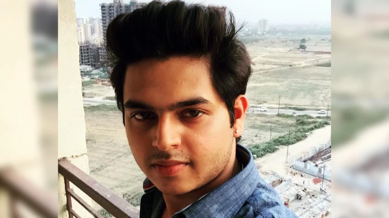 Comedian Siddharth Sagar posts a video on social media talking about mental harassment by family