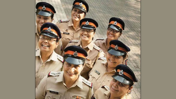 8 थानों की कमान महिलाओं को, ऐसा करने वाला देश का पहला शहर बना मुंबई