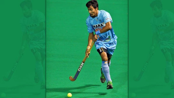 युवराज वाल्मिकीचा गोल्सचा सिक्सर, यूके युनायटेडचा दणदणीत विजय