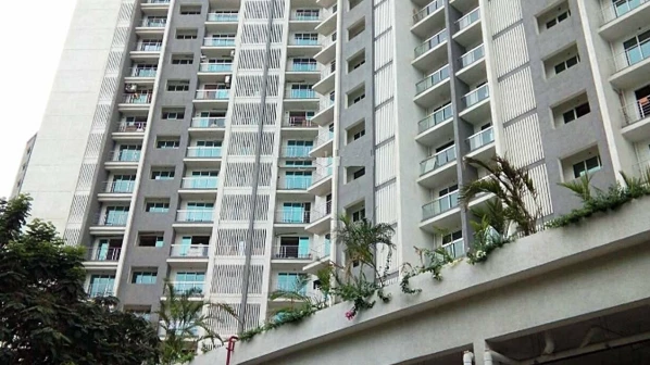 कचरा वर्गीकरण न केल्याने ११ सोसायट्यांना दंड