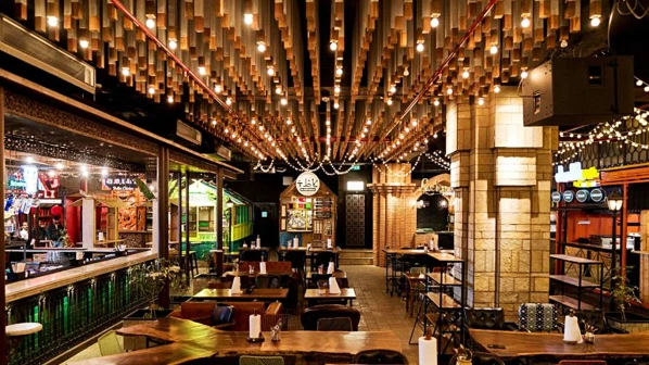 फ्ली बाजार कॅफे...खाण्याचं एक भन्नाट ठिकाण!