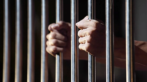 कमला लैंडमार्क के 4 संचालक हुए गिरफ्तार  