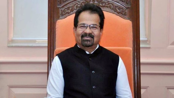 कुलाब्यातील अनधिकृत बांधकामाची चौकशी होणार