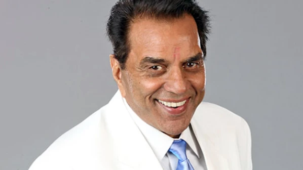 बॉलीवुड के हीमैन धर्मेंद्र को लाइफ टाइम अचीवमेंट अवॉर्ड  