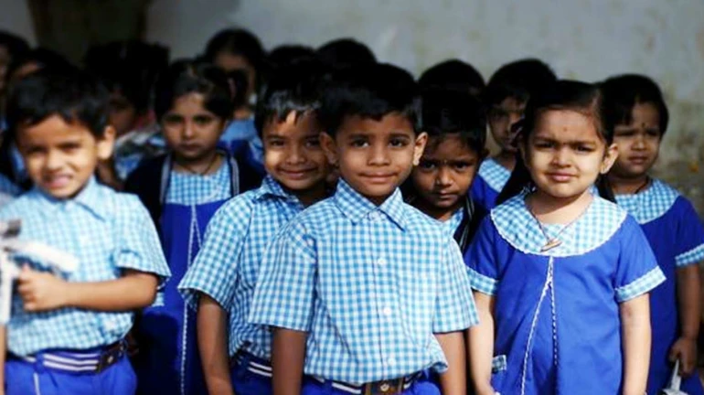 The state education dept pays RTE dues worth ₹6.36 Cr to schools