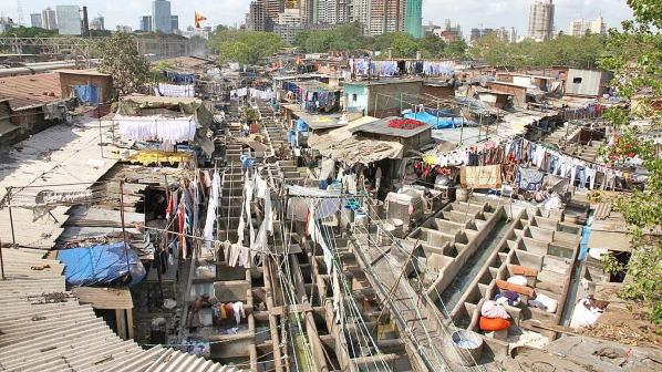 धोबीघाटवरील अतिक्रमणांची जळमटे दूर!