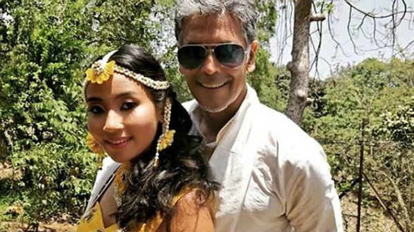 ब्रेकअपच्या बातम्यांनतरही 'ते' दोघे अडकले लग्नबंधनात