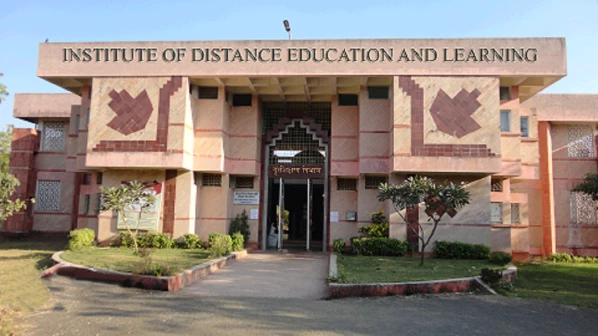 मुंबई विद्यापीठाच्या गोंधळाचा फटका ‘आयडॉल’लाही!