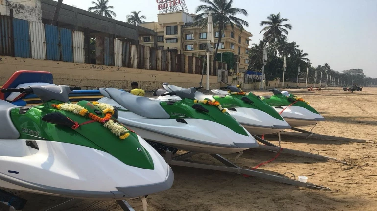 Now you can enjoy water sports at Juhu beach!