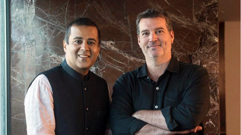 Amazon to publish Chetan Bhagat's upcoming six books