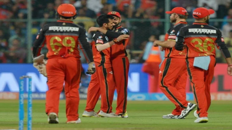 IPL 2018: Mumbai Indians lose by 14 runs after a brilliant bowling performance by Royal Challengers