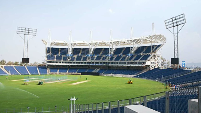 बॉलिवूडनंतर आता क्रिकेटच्या मैदानातही उतरेल 'ही' जोडी बॉलिवूडनंतर आता क्रिकेटच्या मैदानातही उतरेल 'ही' जोडी