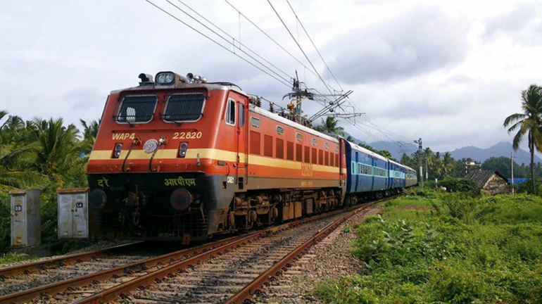 उन्हाळी सुट्ट्यांसाठी मुंबई-करमाळी अतिरिक्त ६ स्पेशल ट्रेन्स