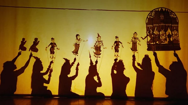 हा खेळ सावल्यांचा...शॅडो पपेट्सची अनोखी कला!