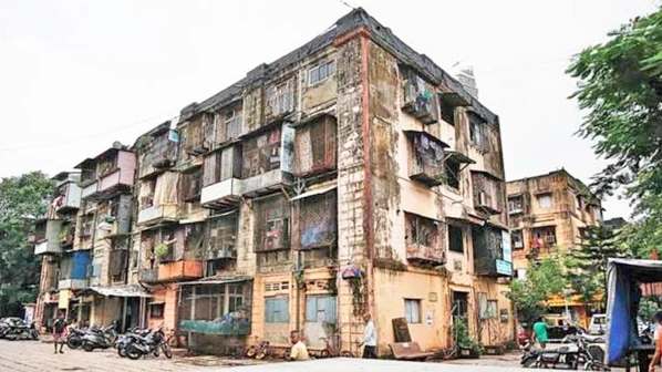 बीडीडीवासिय सोमवारी उतरणार रस्त्यावर!