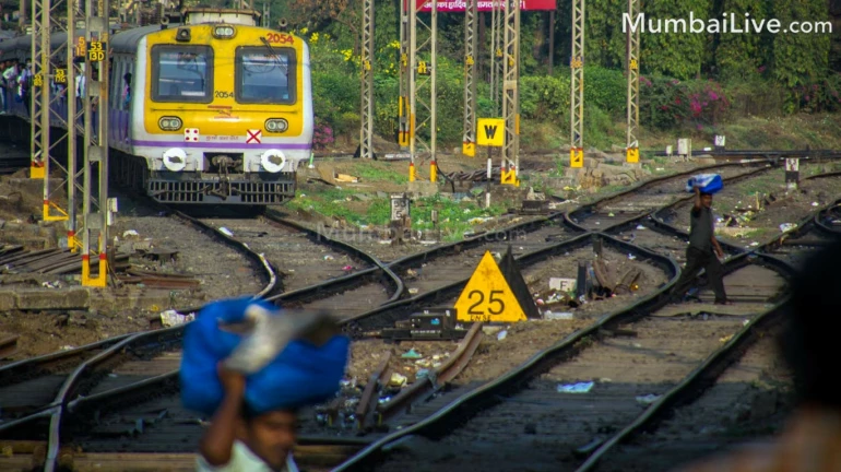 बिना टिकट यात्रा करनेवालों से पश्चिम रेलवे ने वसूलें  15.34 करोड़ रुपये