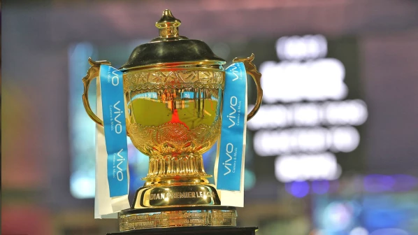 सनरायझर्स हैदराबाद फायनलमध्ये, अाता जेतेपदासाठी चेन्नईशी झुंजणार