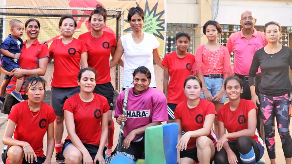 पश्चिम रेल्वेच्या महिला हाॅकीपटूंनी जिंकली माउंट कार्मेल ट्राॅफी