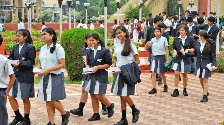 CBSE १०वी निकाल : चार विद्यार्थ्यांना ५०० पैकी ४९९ मार्क