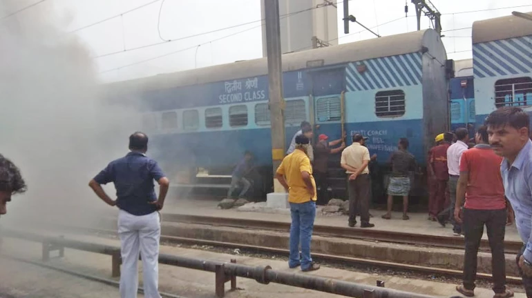 Fire breaks out in a coach of Solapur Express at CSTM