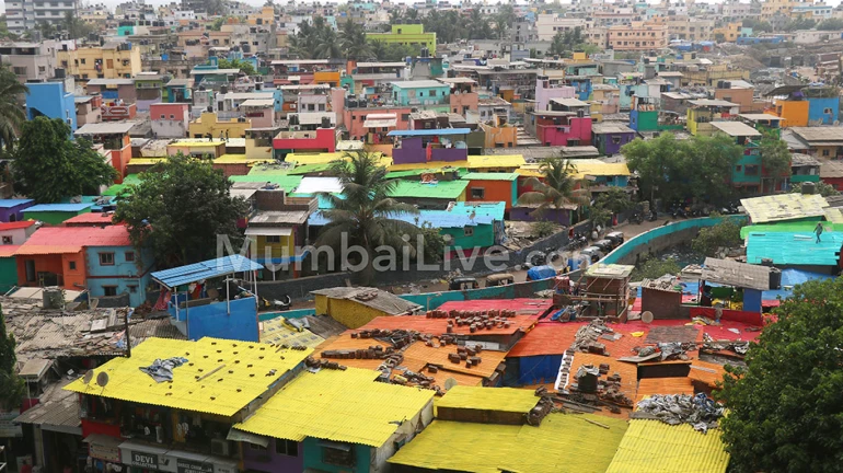 'Chal Rang De' is back again to paint the slums in Khar