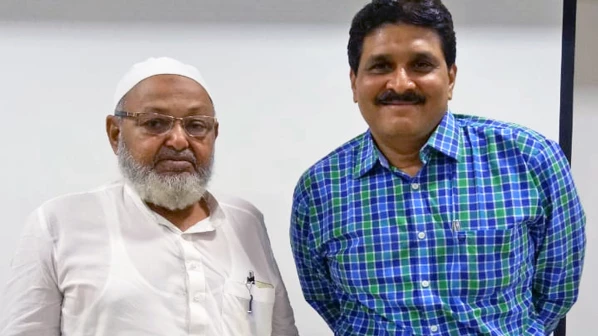 आजोबांनी गिळला दात, आॅपरेशनने वाचला जीव