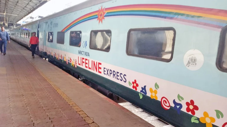 भारत की पहली अत्याधुनिक "अस्पताल ट्रेन"!