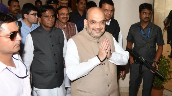 Live Updates - BJP अध्यक्ष अमित शाह मातोश्री पहुंचे