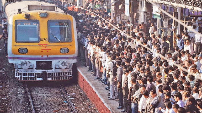 रेल्वेच्या गर्दी नियंत्रणासाठी 'कुंभ' चा अनुभव