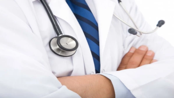 महाराष्ट्र मेडिकल इंटर्न डॉक्टर संपावर ठाम