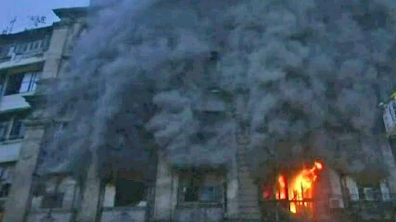 Follow these steps to prevent a short circuit and fire