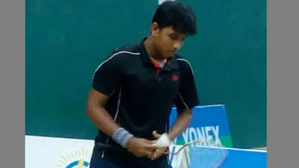 अव्वल मानांकित टायरन परेराला सेमीफायनलमध्ये पराभवाचा धक्का