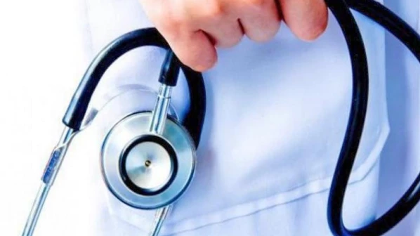 प्रशिक्षणार्थी डॉक्टरांचा संप सुरुच