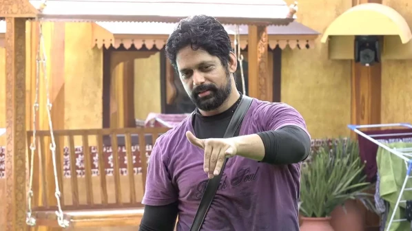 राजेश श्रृंगारपुरेच्या एन्ट्रीमुळे 'बिग बॅास'मध्ये पुन्हा फुलणार प्रेमकथा?