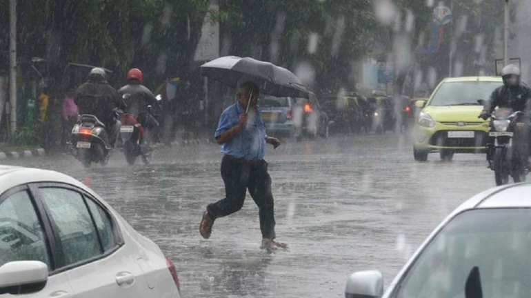 Mumbai may witness heavy rainfall on Monday