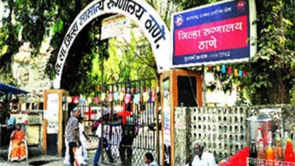 ठाणे के सिविल अस्पताल में छत गिरी, तीन जख्मी!