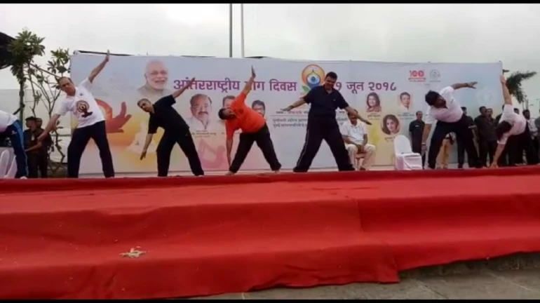 International Yoga Day: CM Fadnavis along with Vice President Indulge in Yoga