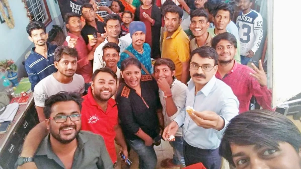 ‘कट्टी बट्टी’ने ठोकलं शतक