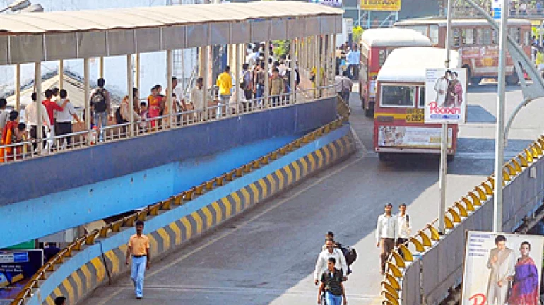 ठाणे: दो बसों की टक्कर में 28 यात्री घायल