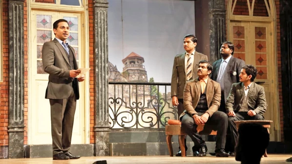 “नाटक पहा, आवडलं तर पैसे द्या”