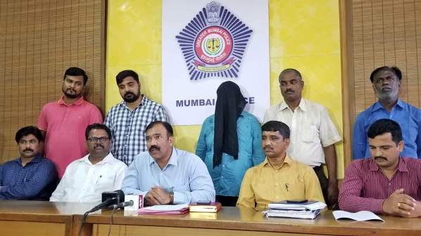 दाऊद का खास शार्प शूटर हुआ गिरफ्तार, बिजनेसमैन को 'टपकाने' की थी साजिश