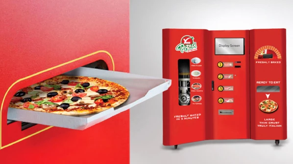 मुंबईतल्या या हॉटेलमध्ये मिळतोय मशिनमधून पिझ्झा