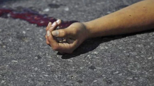 जोगेश्वरी में इमारत से कूदकर युवती ने की आत्महत्या