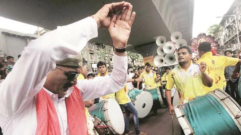 ओमाइक्रोन : बीएमसी ने त्योहारो से पहले नए दिशानिर्देश जारी किए ओमाइक्रोन : बीएमसी ने त्योहारो से पहले नए दिशानिर्देश जारी किए