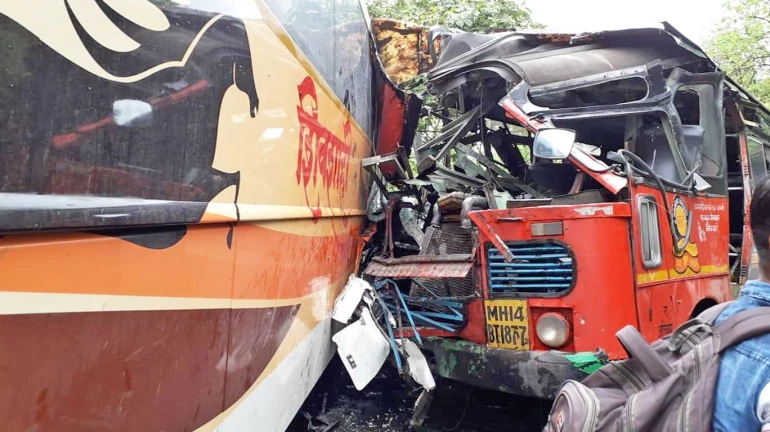 ST Bus crashes into a Shivshahi Bus; 40 passengers injured
