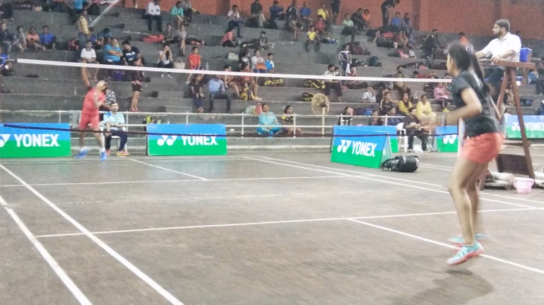 Aarya, Manali emerge victorious in close encounters to enter the quarter-finals